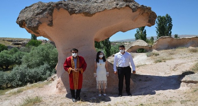 Kapadokya’da ören yerleri nikah salonu olmaya devam ediyor