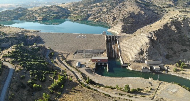 Gülistan, kodu düşürülen barajda aranmaya devam ediyor