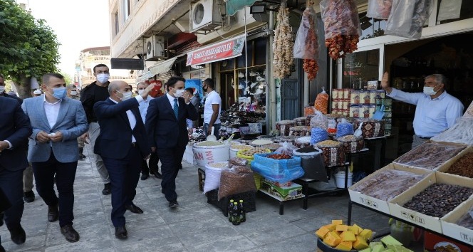 Vali Mahmut Demirtaş, Midyat’ta incelemelerde bulundu