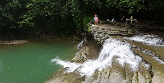 Sosyal medyadan gördüler, akın ettiler