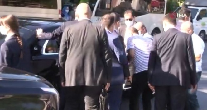 Cumhurbaşkanı Erdoğan, taksi ve minibüs şoförleriyle sohbet etti