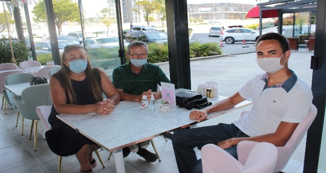 YKS birincilerinden Gürkan İnal, başarısının sırrını anlattı