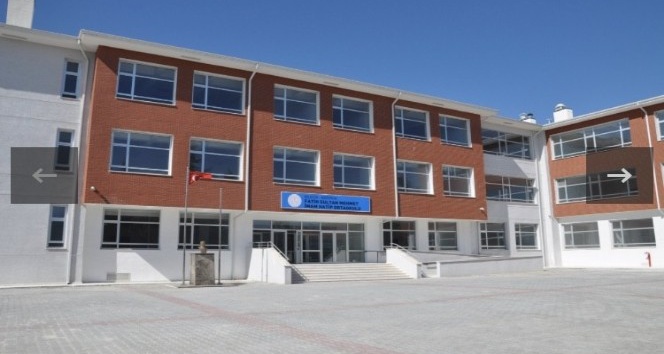 Fatih Sultan Mehmet İmam Hatip Ortaokulu yeni binasına taşındı