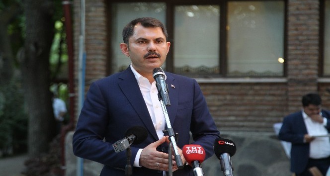 Bakan Kurum: “AK Parti, Türkiye’nin en büyük ailesidir”