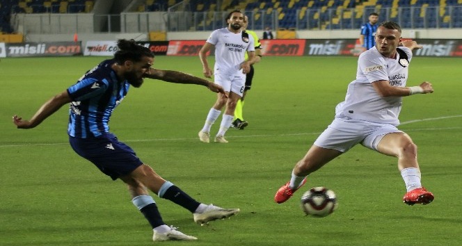 TFF 1. Lig Play-Off Finali: Adana Demirspor: 0 - Fatih Karagümrük: 1 (İlk yarı)