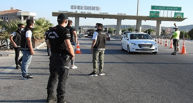 Çeşme’de huzurlu ve güvenli bayram tatili için 24 saat görevdeler