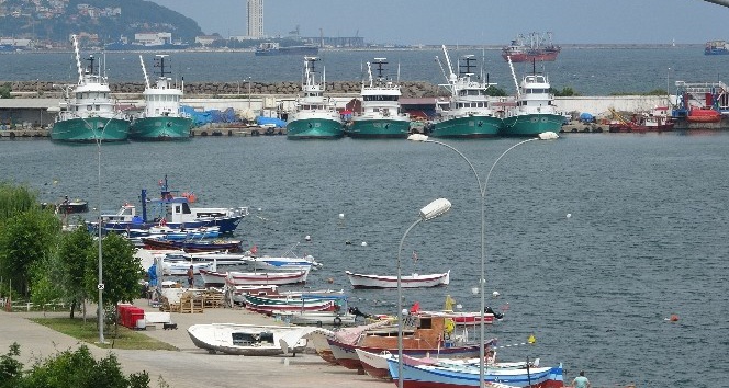 Samsun’da balıkçılar sezon hazırlıklarına başladı