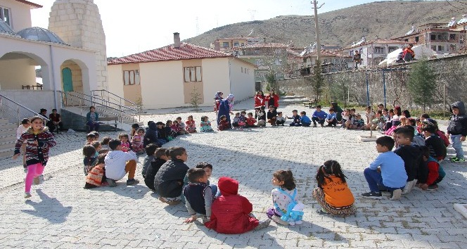 Elazığ’da Okul Destek ve Sosyal Uyum Projesi