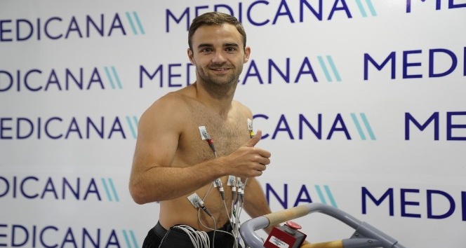 Sivasspor’un yeni transferi Felix, sağlık kontrolünden geçti