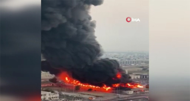 Birleşik Arap Emirlikleri&#039;nde çarşıda korkutan yangın