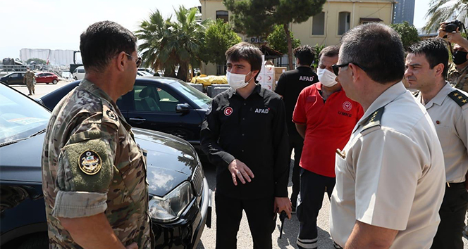 AFAD Başkanı Güllüoğlu, Beyrut’ta patlama bölgesinde incelemelerde bulundu