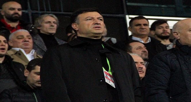 (Özel Haber) Tarık Aksar: “Beşiktaş ve Utku ile görüşüyoruz”