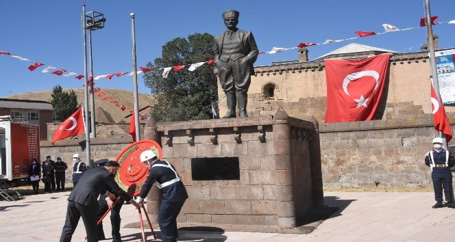 Bitlis’in düşman işgalinden kurtuluşunun yıldönümü etkinlikleri