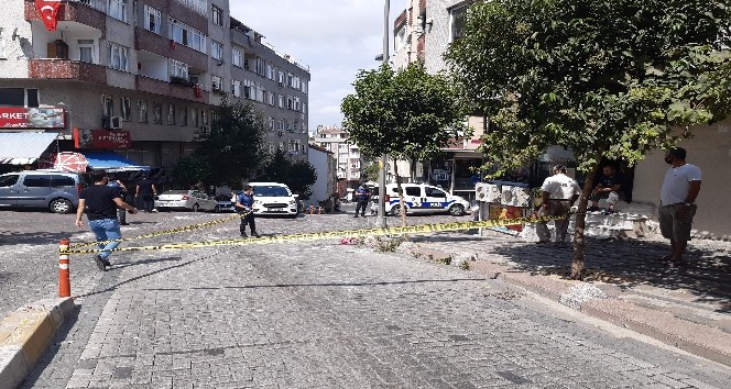 Zeytinburnu’nda silahlı saldırı: 1 yaralı