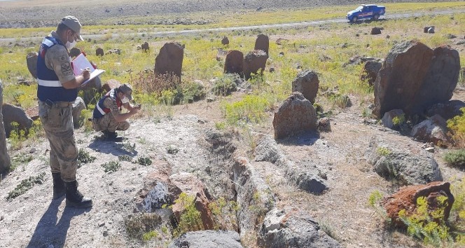 Hazine avcıları suç üstü yakalandı