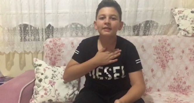 Sosyal mesafeye uymayanlara karşı şiir yazdı