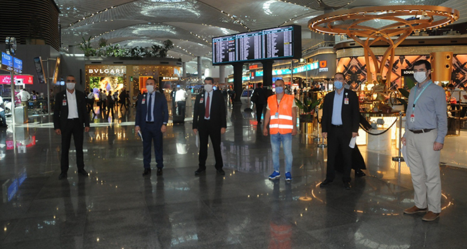 İstanbul Havalimanı’nda yolcu ve işletmelere korona virüs denetimi