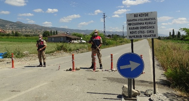 Kovid 19 taşıyıcısı çift, virüsü 1 köye ve 1 fabrikaya bulaştırdı