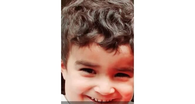 Leğendeki suda boğulma tehlikesi geçiren küçük Onur, 4 günlük yaşam mücadelesini kaybetti