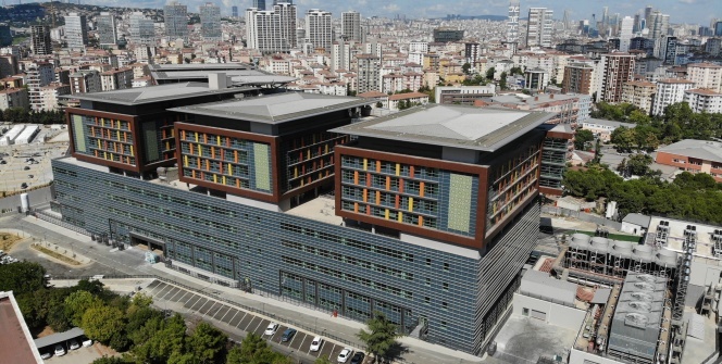 Göztepe Şehir Hastanesinin son durumu havadan görüntülendi