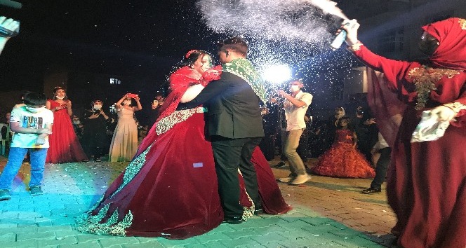 Kırıkkale’de taziyeler yasaklandı, düğünler 4 saate indirildi