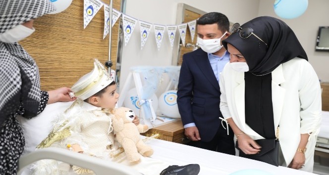 Nevşehir Belediyesi 50 çocuğu sünnet ettirdi
