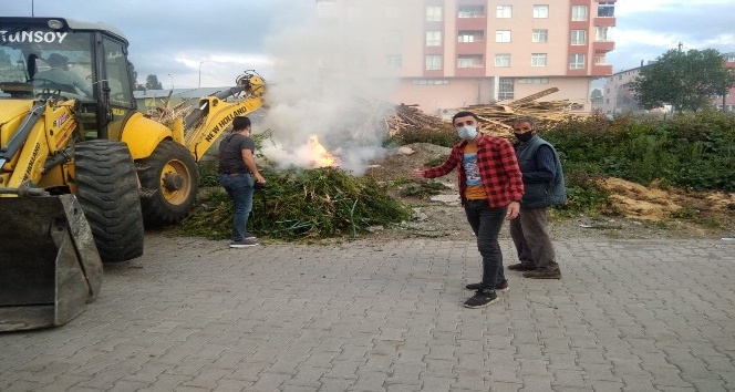 Ardahan’da ele geçirilen Hint keneviri imha edildi
