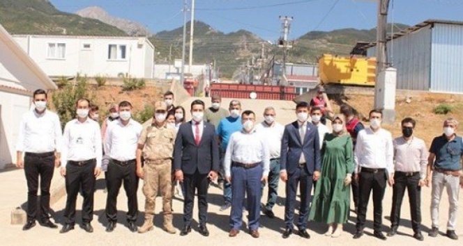 Göç İdaresi Genel Müdürü Savaş Ünlü barınma kamplarını ziyaret etti