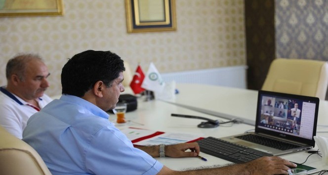 Rektör Alma, YÖK’ün “Yükseköğretimde Dijital Dönüşüm” toplantısına katıldı