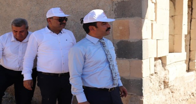 Kaymakam Soysal tarihi yerler hakkında bilgi aldı