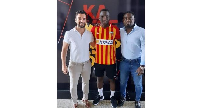 Yaw Ackah Formayı Giydi - Kayseri