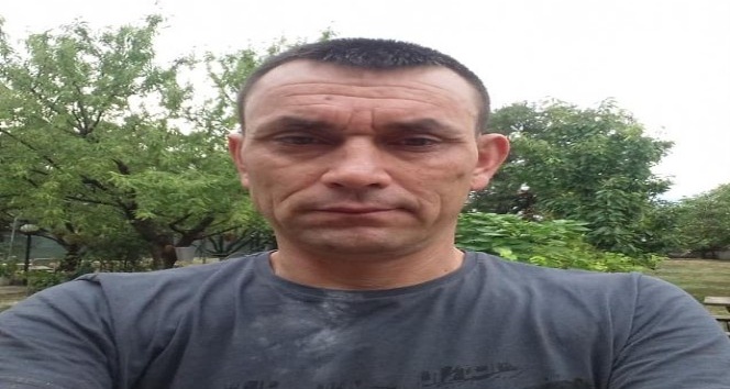 Şelaleye düşen oğlunu kurtarmak isterken hayatını kaybetti