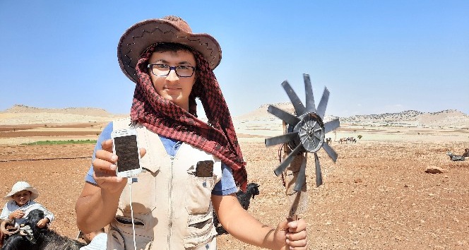 İmkansızlıklar çözüm bulmaya itti, çobanlık yapan lise öğrencisi atık malzemelerden enerji üretti