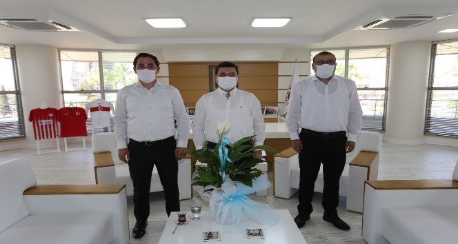 Genç Büro Sen Genel Başkanı Özbengi’den Kepez Belediye Başkanı Tütüncü’ye ziyaret