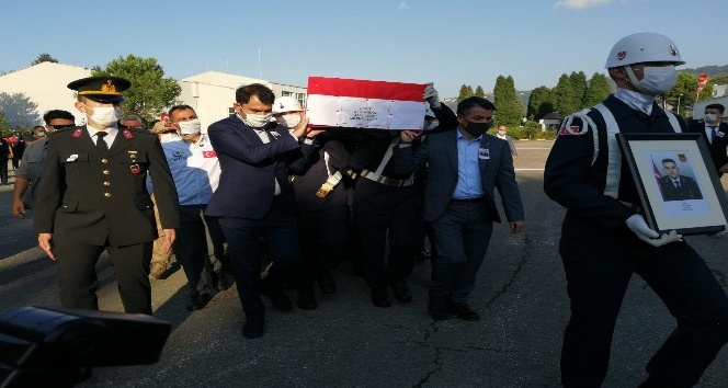 Selde şehit olan Uzman Çavuş Onur Kıran için tören düzenlendi