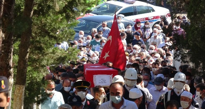 Şehit Uzman Çavuş Kıran, toprağa verildi
