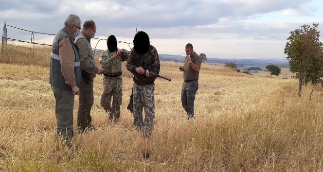 Kaçak avlanan 5 kişiye ceza