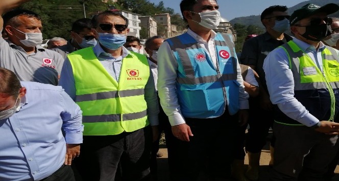 Bakan Fatih Dönmez: “Afet bölgesindeki ilçelerimiz ve köylerimiz dâhil elektrik faturalarının tahakkuk ve tahsilatını erteliyoruz”