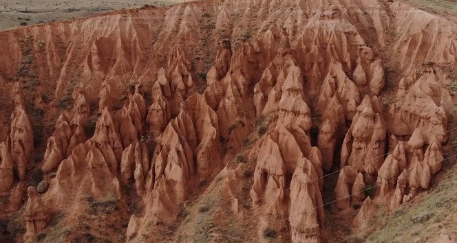 Kırıkkale’nin Hasandede ‘Peri Bacaları’