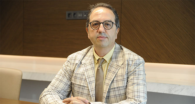 Prof. Dr. Alper Şener: &#039;İyonize çinko içeren pastil virüslere karşı kalkan oluşturuyor&#039;