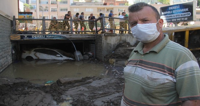 Dereli’de otoparkta bulunan araçlar sel sonrası hurdaya döndü