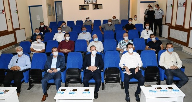 Turan: " CHP’li yöneticiler, milletimize ve şehit savcımıza ihanet etmiştir”