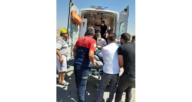 Mardin’de tır şarampole uçtu:1 yaralı