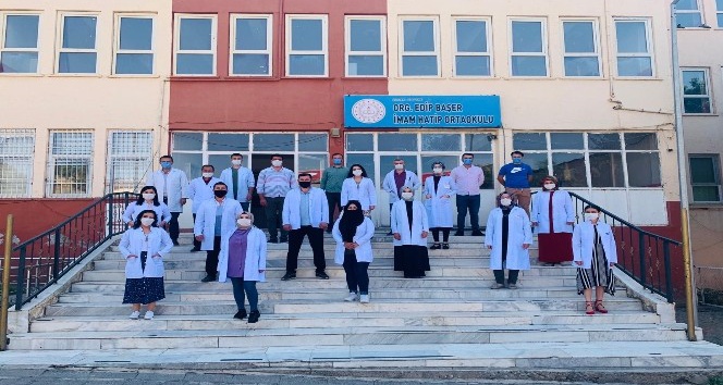 Uludere’de öğrencisiz ders zili