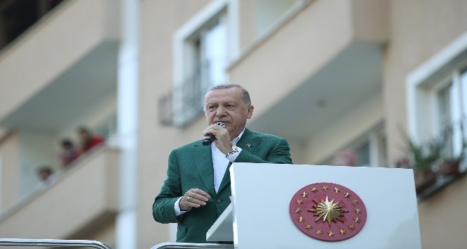 Cumhurbaşkanı Erdoğan: “Devlet felaketin ilk anından itibaren tüm kurumları ve imkanları ile vatandaşının yardımına koşmuştur”