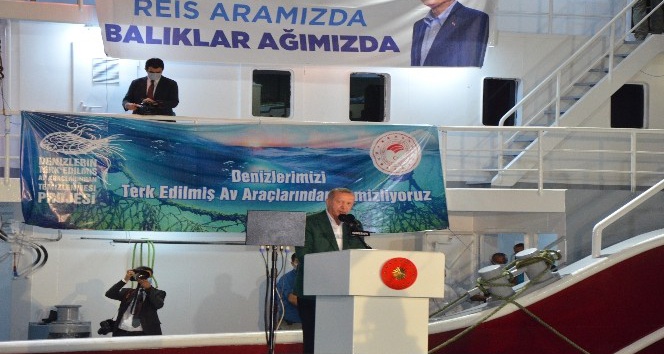Cumhurbaşkanı Erdoğan: “Ağımızı denize atarken o denizde gelecek kuşakların da hakkı olduğunu asla unutmayacağız”