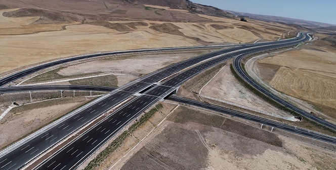 Ankara-Niğde Otoyolu 4 Eylül Cuma günü hizmete açılıyor