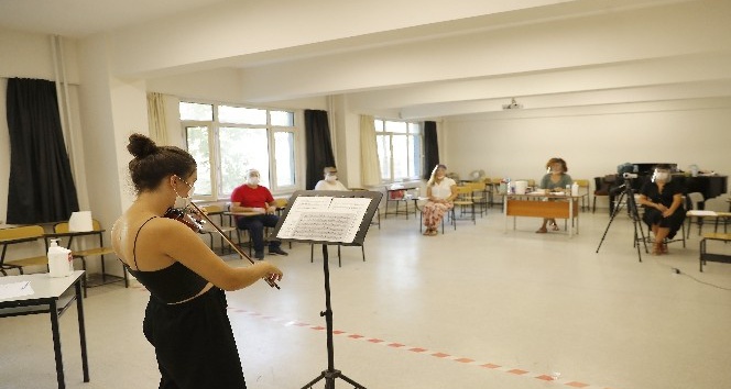 Müzik öğretmenliği bölümünde özel yetenek sınavı yapıldı