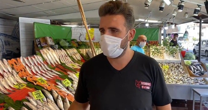 Yeni sezonun ilk balıkları tezgahlarda