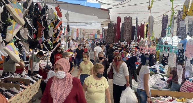 'Sosyete Pazarı' Koronayı unutturdu